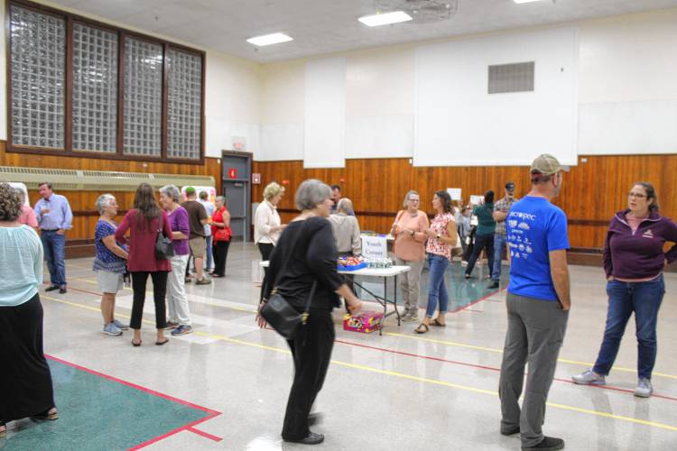 Dublin residents weigh in on reconfiguration concepts during a forum at Dublin Consolidated School on Wednesday.